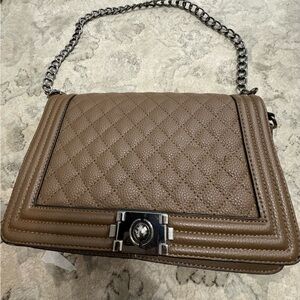 Elegant Brown Quilted Shoulder Bag with Chain Strap